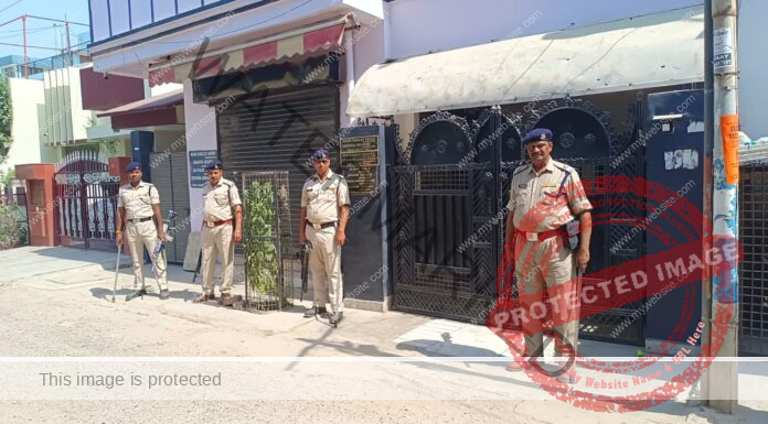 ED raids Mafia Atiq Ahmed’s accountant, lawyer’s house