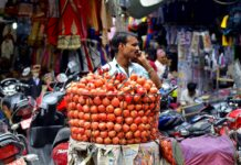 PM Swanidhi Yojana makes street vendors self-reliant, turn smart with digital transactions